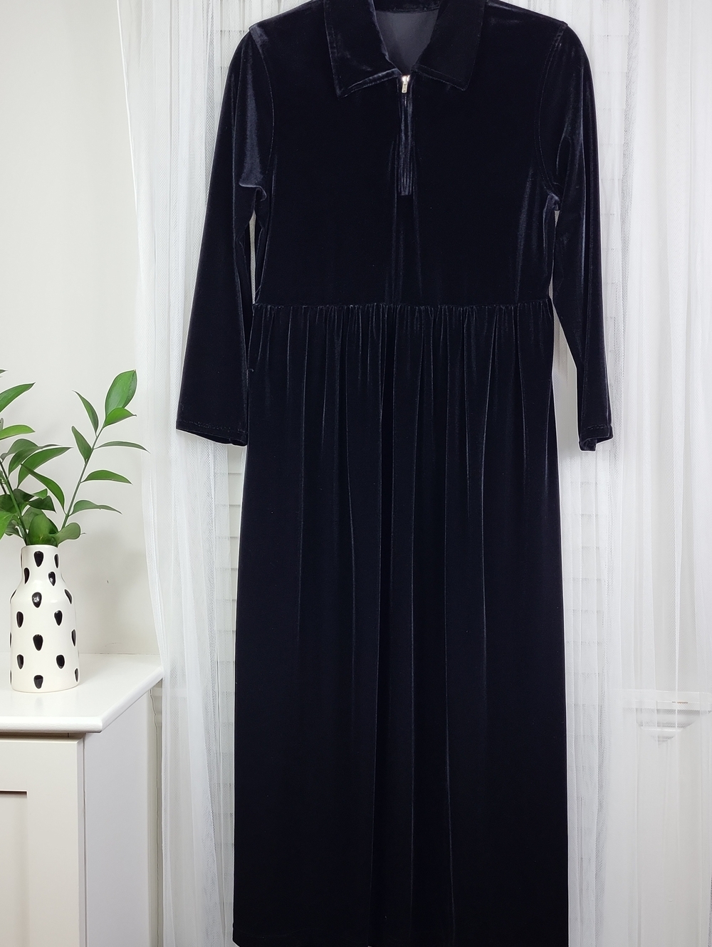 Gothic Black Velvet Long Sleeve Dress. Size M
